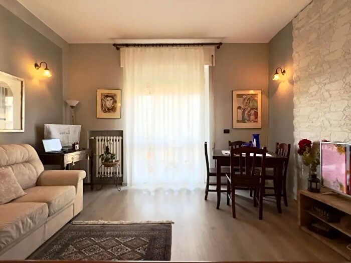 Appartamento quadrilocale in vendita in Viale della Rimembranza, Novi Ligure
