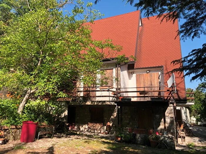 Casa in vendita in Maiolo Rn, Maiolo