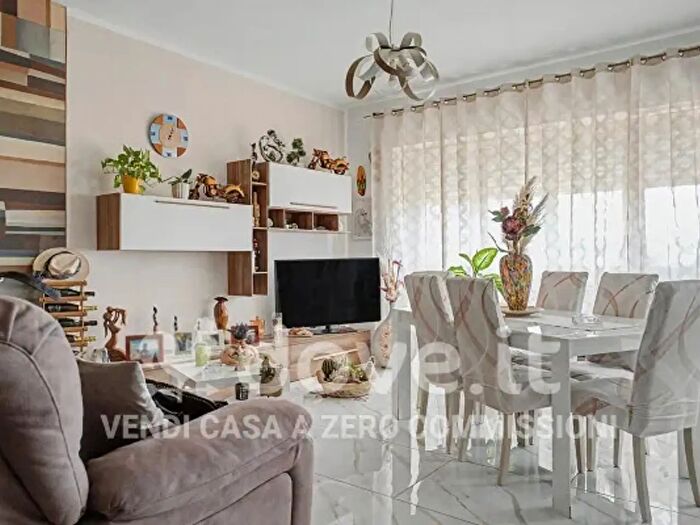 Appartamento quadrilocale in vendita in Via dei Sugheri, Itri