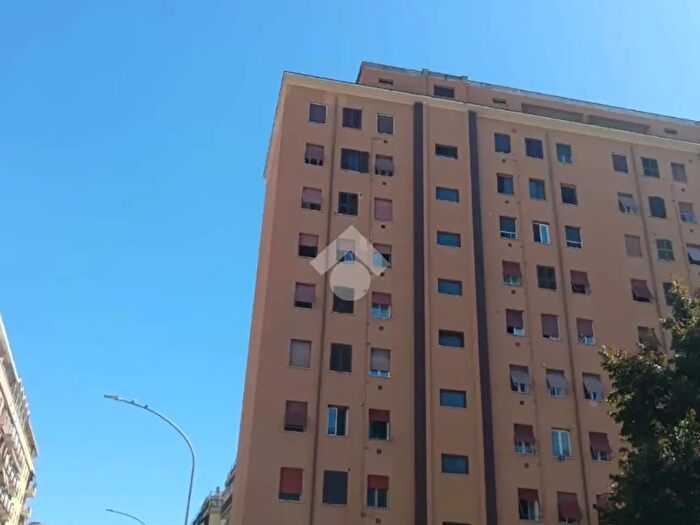 Appartamento trilocale in vendita in Via Sampiero di Bastelica, Roma