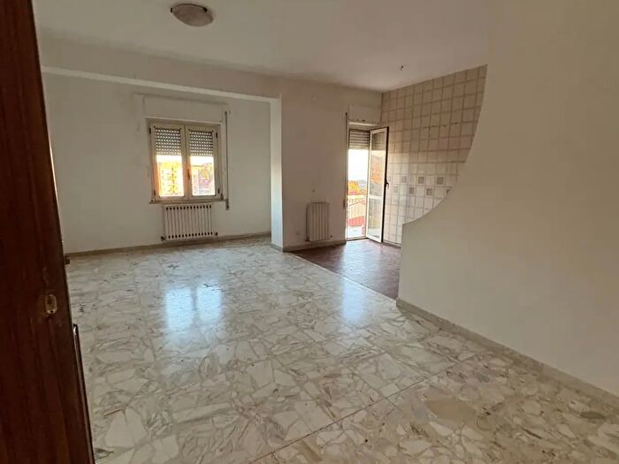 Appartamento quadrilocale in vendita in Via Ettore Vitale, Catanzaro