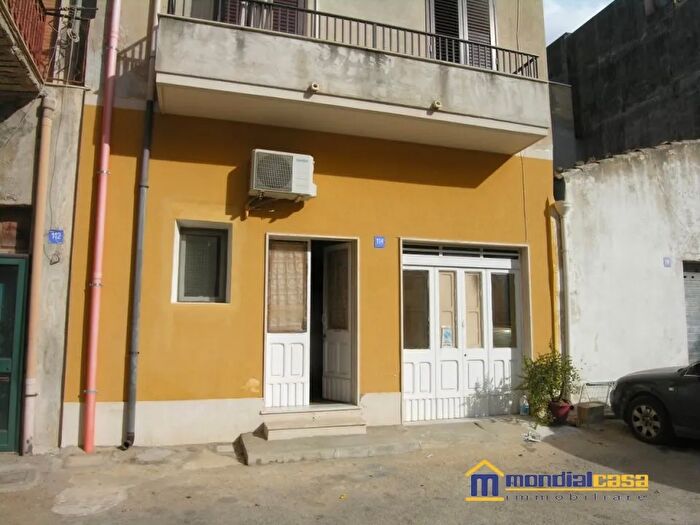 Appartamento bilocale in vendita in Cortile Via Mazzini, Pachino