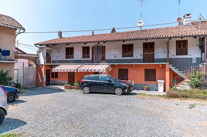 Casa quadrilocale in vendita in Via San Lorenzo, Druento