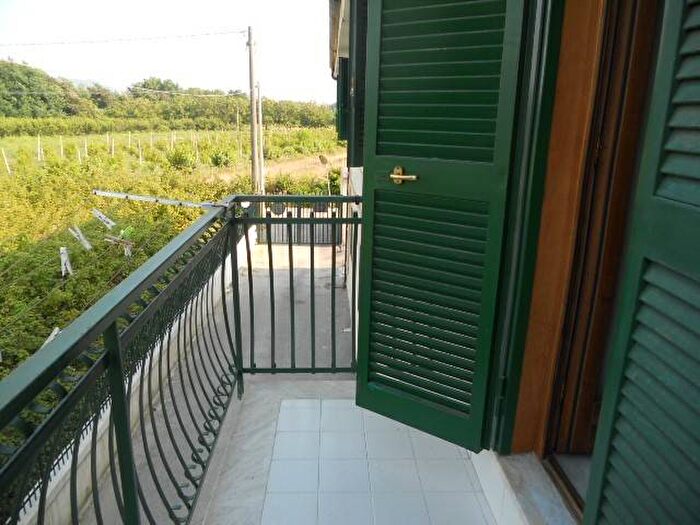 Appartamento quadrilocale in affitto in Via Madonna del Pantano, Varcaturo, Giugliano in Campania