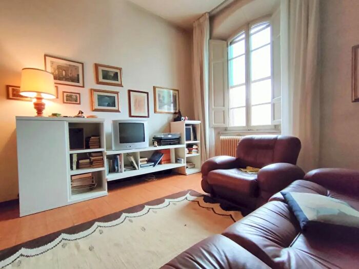 Casa con 14 locali in vendita in Ia Silvio Selmi Ghezzano, San Giuliano Terme