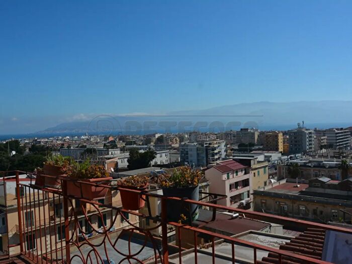 Casa con 5 locali in vendita in Salita Montesanto, Messina