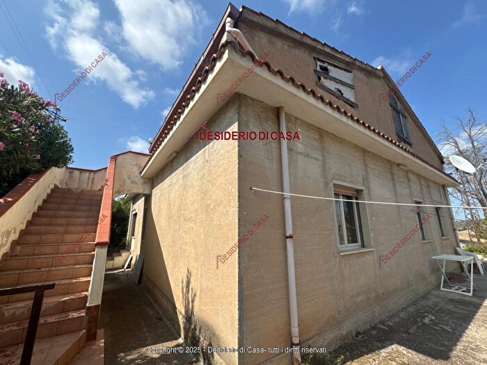 Casa quadrilocale in vendita in Termini Imerese