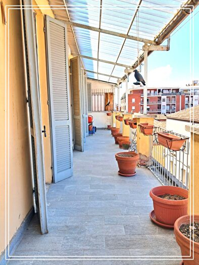 Appartamento con 5 locali in vendita in Via Giovanni Plana, Alessandria