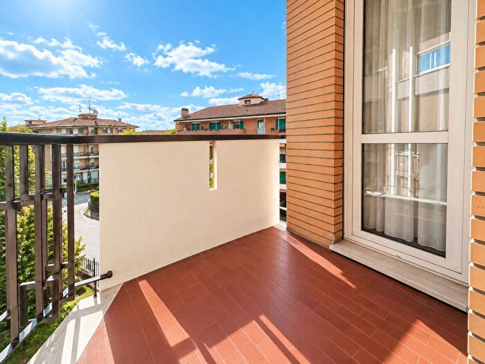 Appartamento trilocale in affitto in Via San Luigi, Centro, Arona