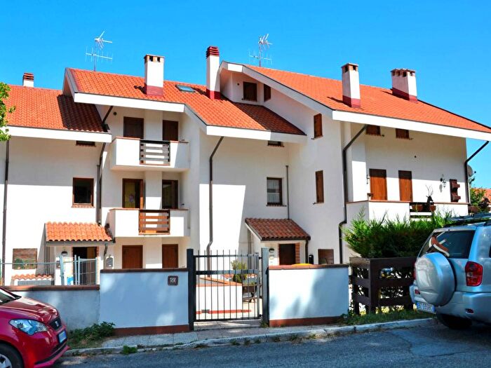 Appartamento trilocale in affitto in Via del Ceraso, Centro, Ovindoli