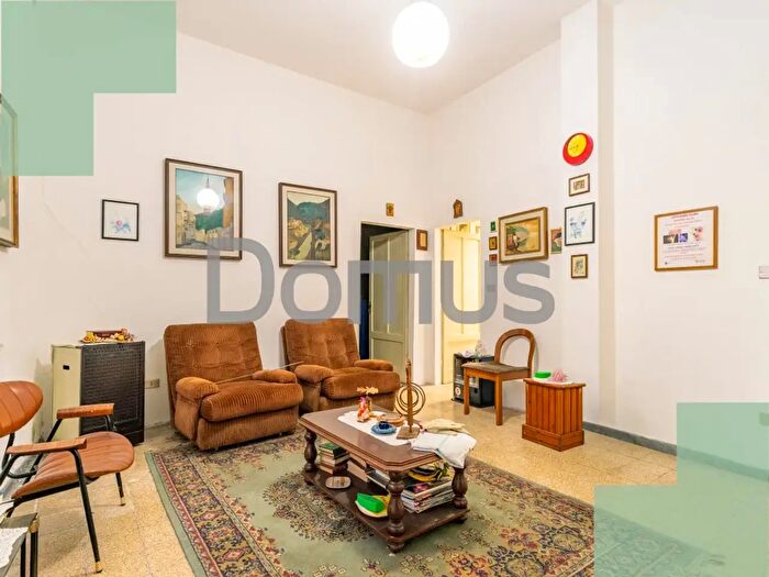Casa con 9 locali in vendita in San Carlo, Cesena