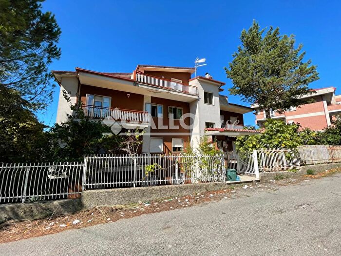 Appartamento con 5 locali in vendita in Via Libero Grassi Mendicino, Mendicino