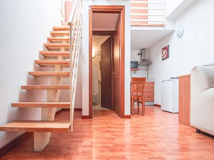 Appartamento monolocale in affitto in Viale Vincenzo Lancetti, Farini, Milano