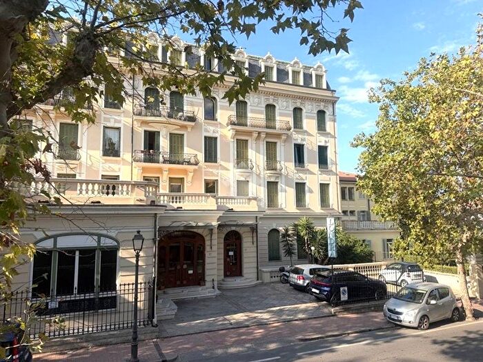 Appartamento bilocale in vendita in Via Romana, Centro, Bordighera