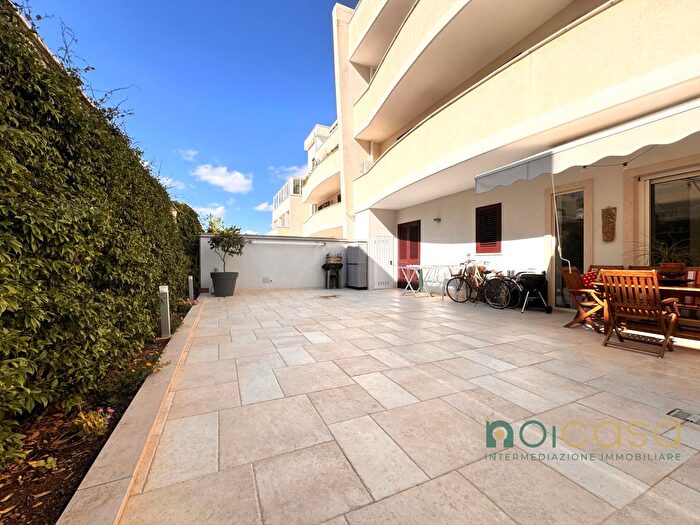 Appartamento trilocale in vendita in Via Caduti di Nassyria, Lecce