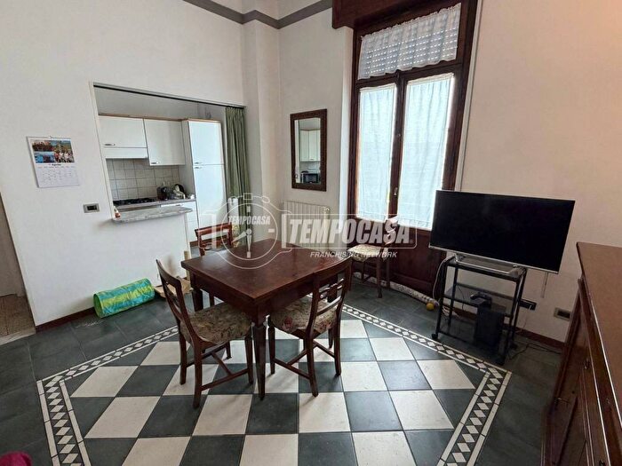 Appartamento trilocale in affitto in Centro, Viareggio