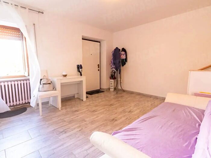 Appartamento con 6 locali in vendita in Via Cristoforo Colombo, Civitanova Marche