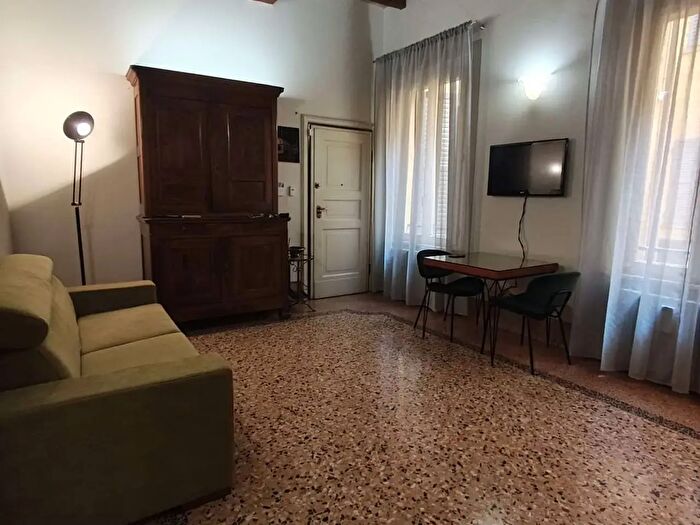 Appartamento bilocale in affitto in Modena