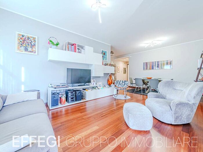 Appartamento quadrilocale in vendita in Via Giovanni Boccaccio, Centro, Cernusco sul Naviglio