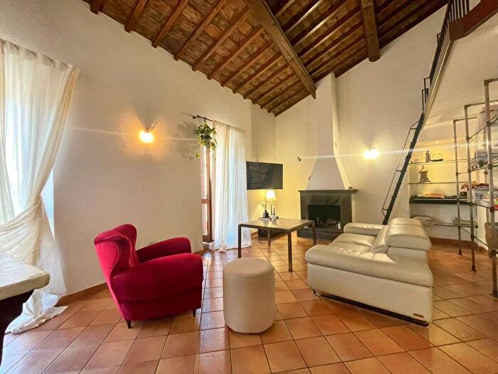 Appartamento con 5 locali in vendita in Via Luigi Angeloni Frosinone Frosinone, Frosinone