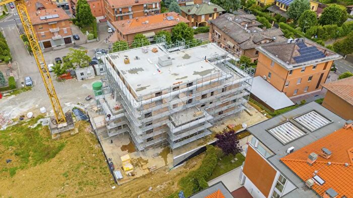 Appartamento trilocale in vendita in Via G Leopardi, Maranello