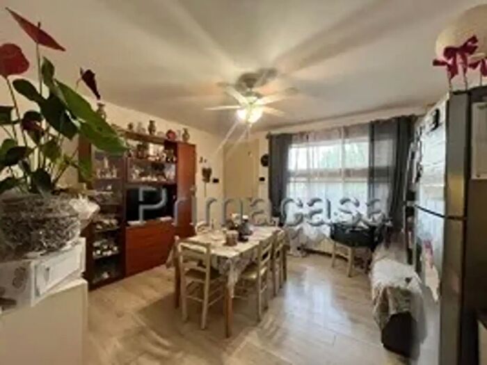 Appartamento quadrilocale in vendita in Via Perosi, Pianiga