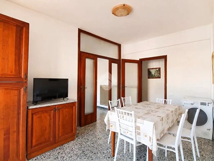 Appartamento quadrilocale in vendita in Via dell'Ordine di Santo Stefano, Pisa