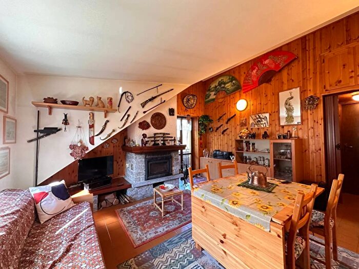 Casa trilocale in vendita in Frazione Casa Pareti Scopello, Scopello