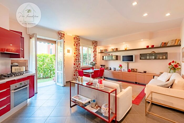 Appartamento bilocale in vendita in Via San Siro, Santa Margherita Ligure