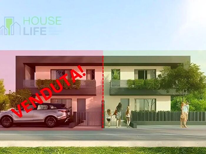 Casa con 5 locali in vendita in Via Stradelle, Santorso