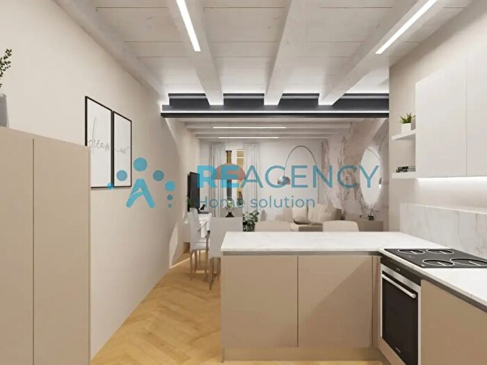 Appartamento quadrilocale in vendita in Corso Giuseppe Garibaldi, Thiene