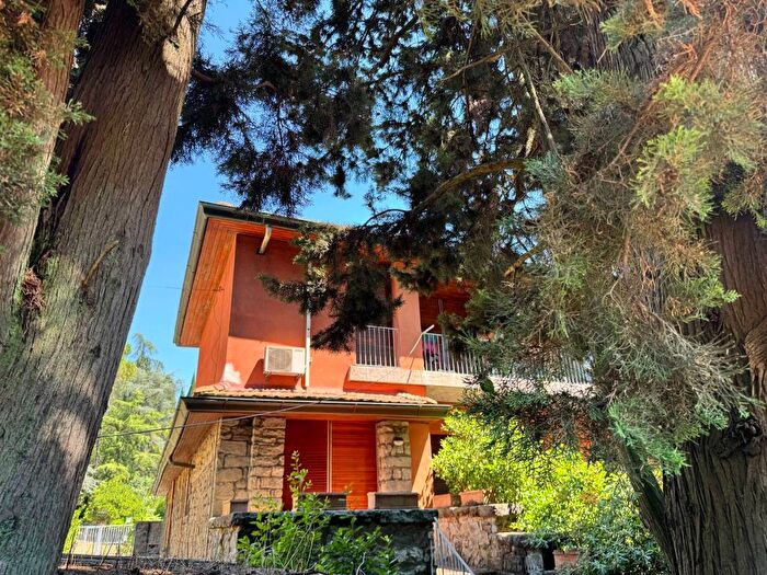 Appartamento con 5 locali in affitto in Via San Domenico, Salviatino San Domenico, Firenze