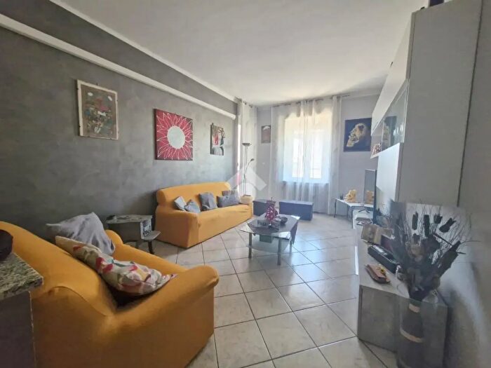 Appartamento quadrilocale in vendita in Via Giovanni Pergolesi, Asti
