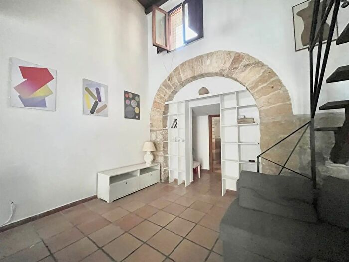Appartamento bilocale in affitto in Corso Tukory, Palermo