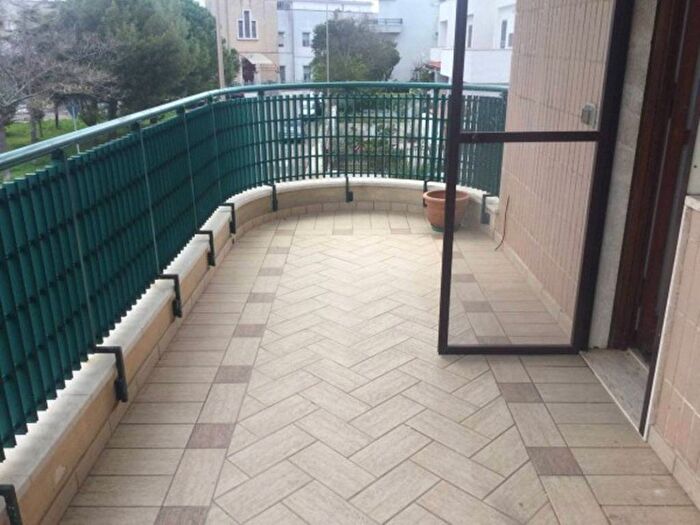 Appartamento quadrilocale in affitto in Via Antonio Locatelli, Casale Materdomini, Brindisi