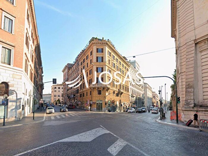 Casa monolocale in vendita in Via Nazionale, Monti, Roma