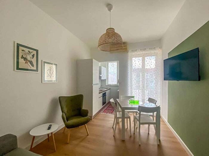 Appartamento trilocale in affitto in Via Vincenzo Porri, Vanchiglietta, Torino