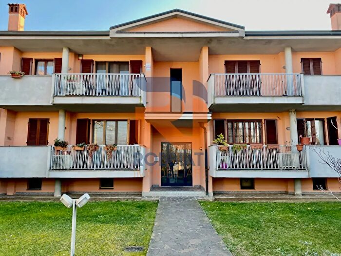 Appartamento bilocale in vendita in Via Belli, Cava Manara