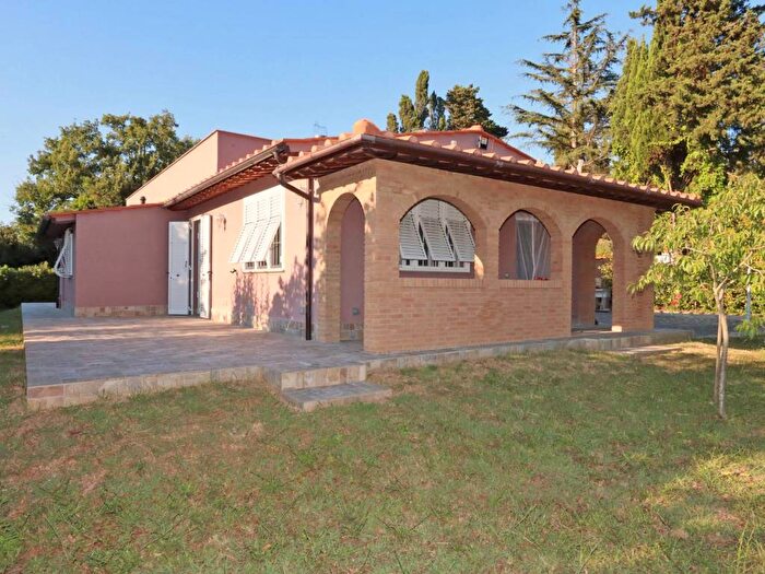 Casa con 5 locali in affitto in Via della Padula, Porta a Terra Padula, Livorno