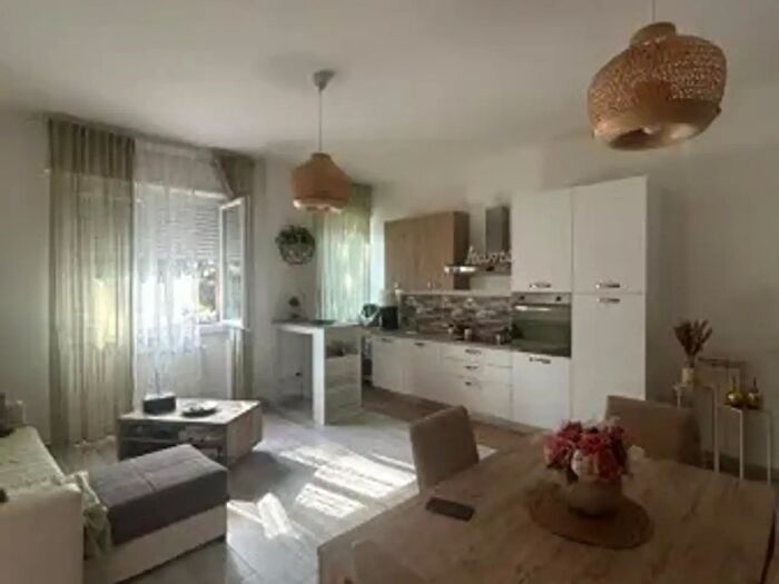Appartamento trilocale in affitto in Via Codignole, Brescia