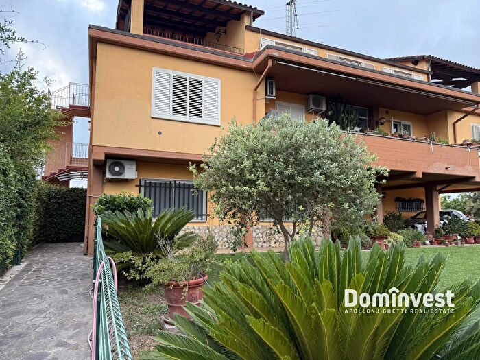 Appartamento quadrilocale in vendita in Via delle Magnolie, Montalto Di Castro