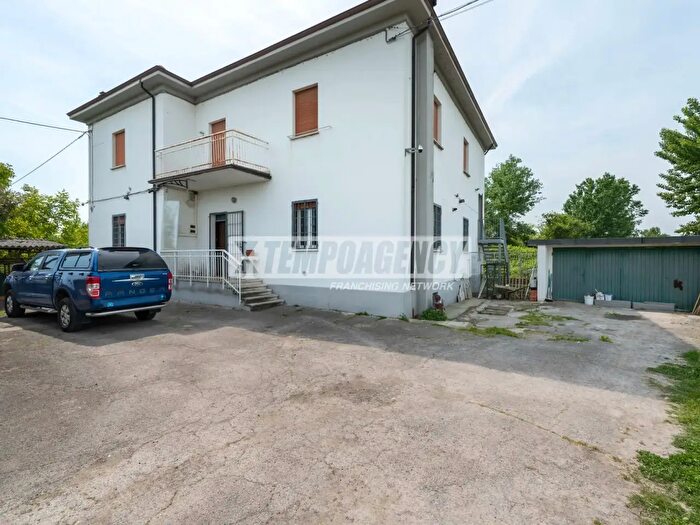 Appartamento quadrilocale in vendita in Via Ancora, Sassuolo