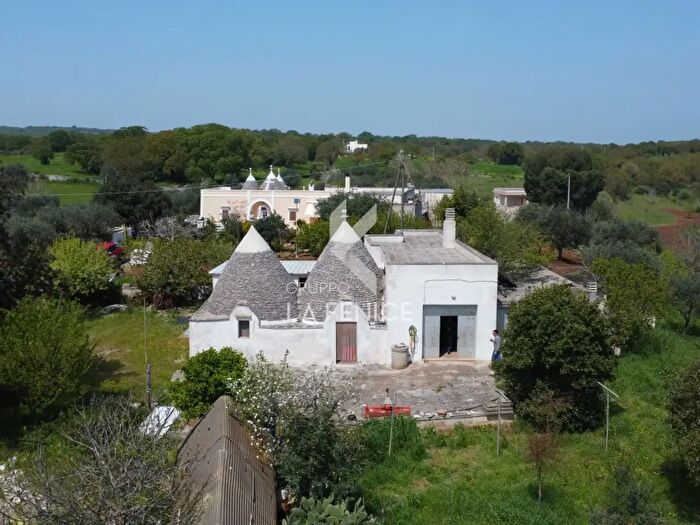 Casa in vendita in Via Alberobello, Martina Franca