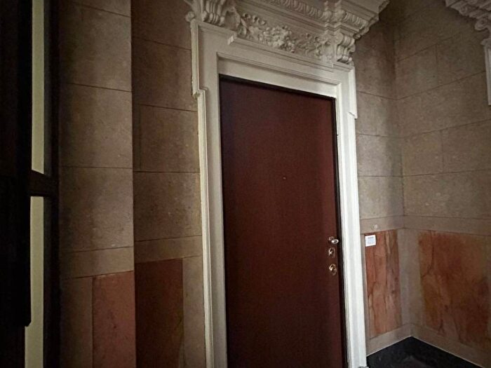 Appartamento bilocale in affitto in Via Luigi Federico Menabrea, Farini, Milano