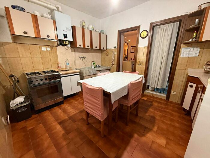 Appartamento bilocale in vendita in Via Nazionale, Sestri Levante