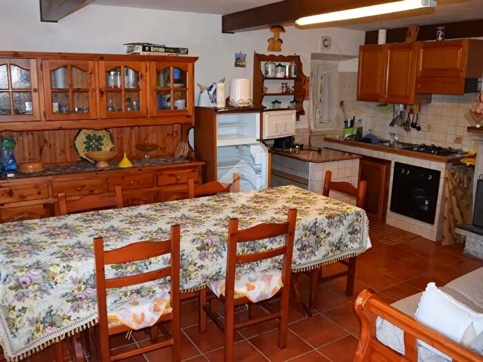 Casa quadrilocale in affitto in Casa Indipendente Via Oriente, Tagliacozzo