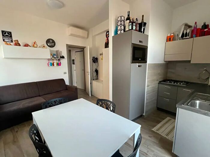 Appartamento bilocale in vendita in Viale Trieste, Pesaro