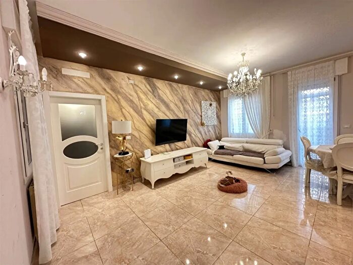 Appartamento con 6 locali in vendita in Strada MMarina, Chioggia