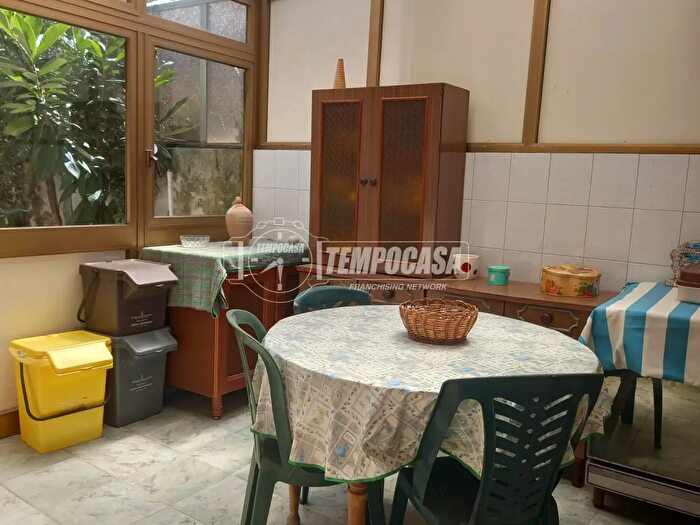 Appartamento trilocale in vendita in Via Marina Margi, Villafranca Tirrena