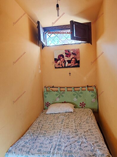 Casa quadrilocale in vendita in Via dei Normanni Piana Calzata Pa Italia, Campofelice Di Roccella